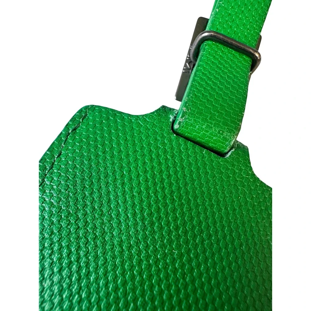 TUMI Green Textured Leather Luggage Tag Buckle Strap ID Window Travel KC